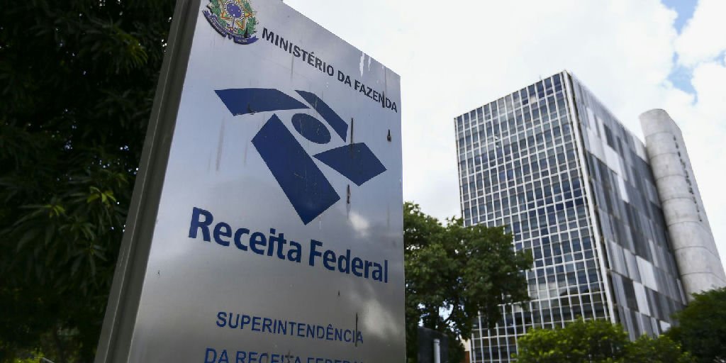 Arrecadação de Imposto de Renda sobre Dividendos Fica Longe da Meta e Levanta Questionamentos Fiscais