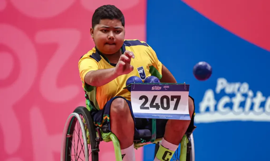 Brasileiro José Antônio Santos conquista o título mundial de bocha em Seul aos 19 anos