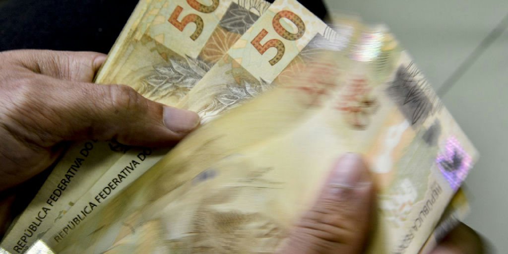 Desenrola Brasil: prazo final para renegociar dívidas com descontos se aproxima