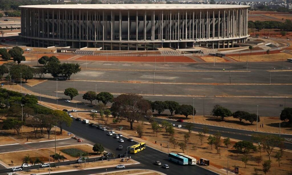 Futebol brasileiro terá pausa em 2027 para a Copa do Mundo Feminina sediada no país