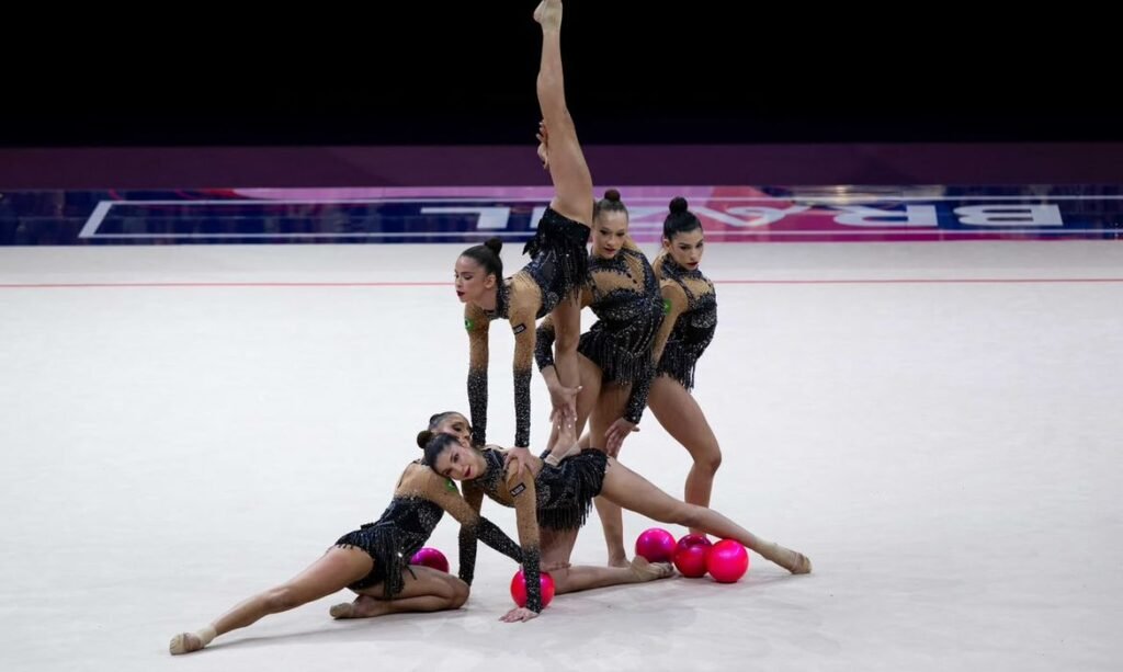 Ginástica rítmica: Brasil conquista bronze no Mundial e carimba passaporte para Los Angeles 2028