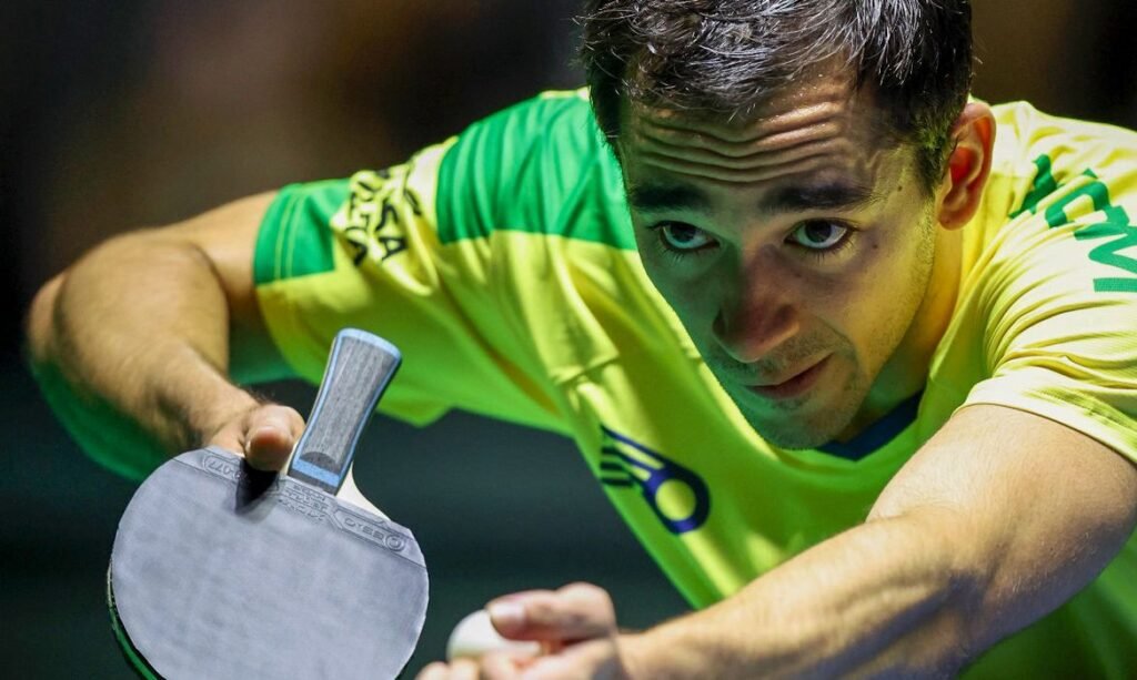 Hugo Calderano avança no Europe Smash para confronto decisivo contra Félix Lebrun