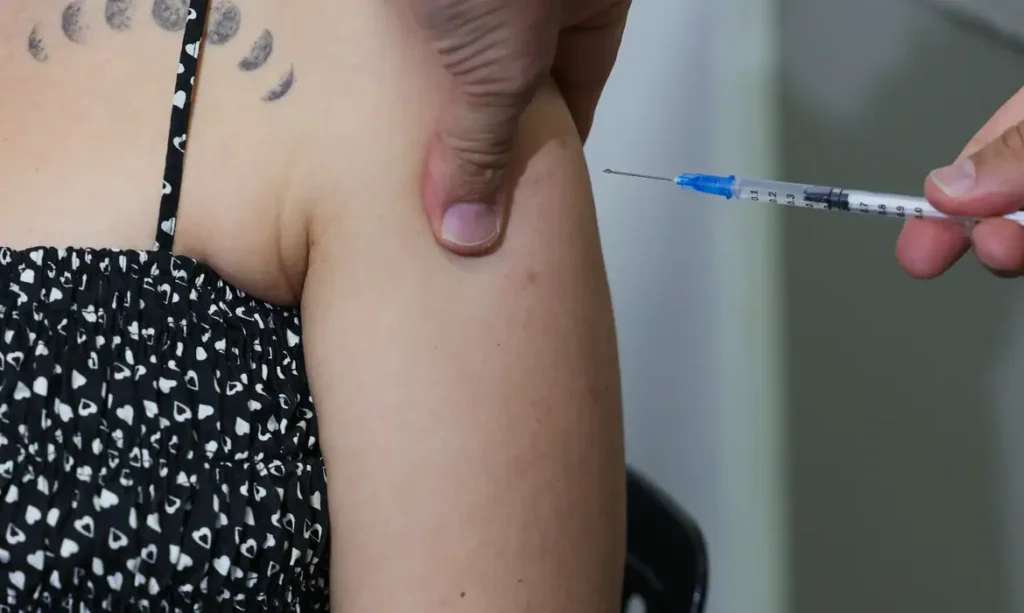 Multivacinação 2026: Brasil inicia campanha nacional para atualizar cadernetas
