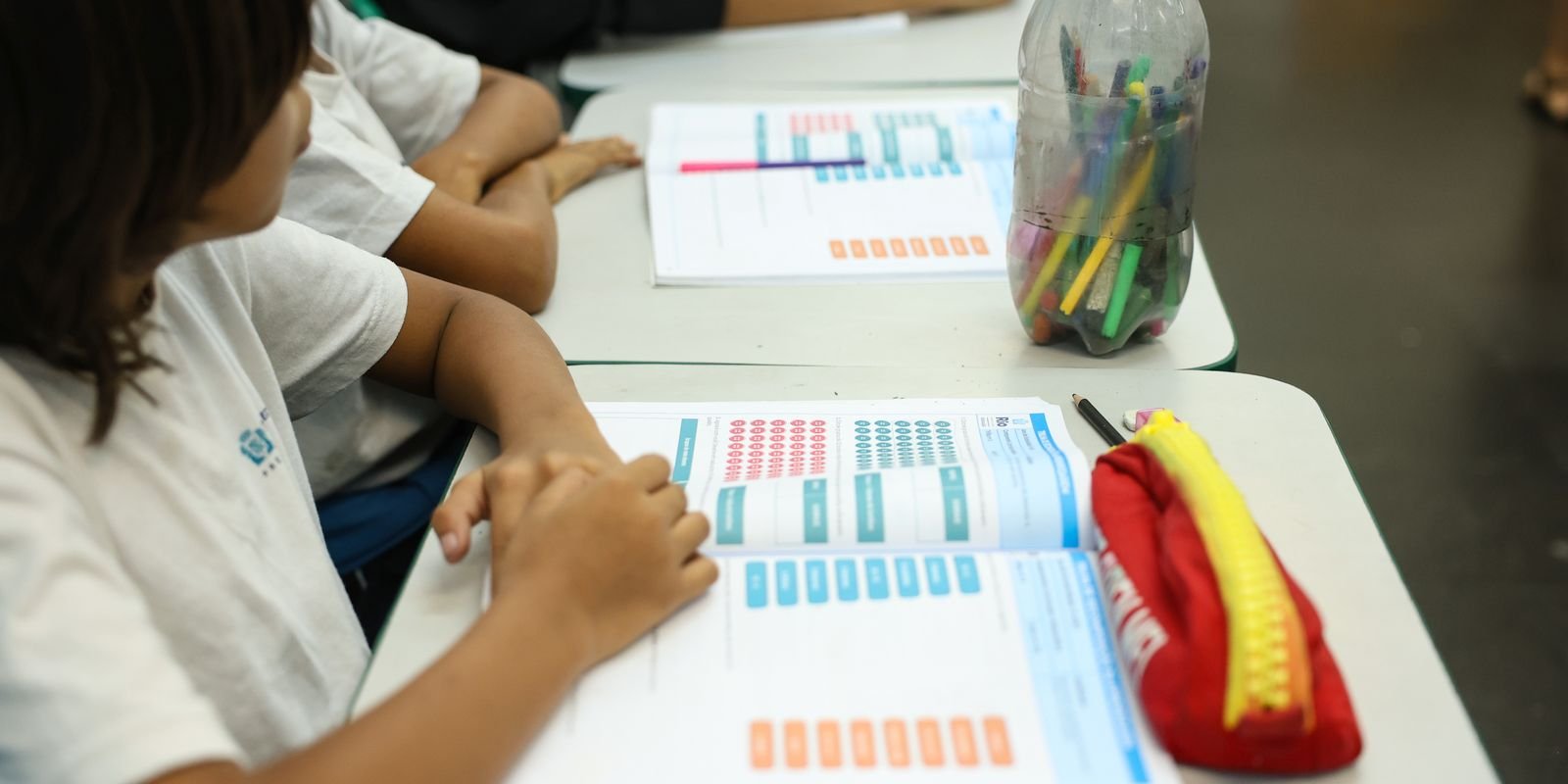 Novas diretrizes do MEC abrangem música, dança, teatro e artes visuais na educação básica