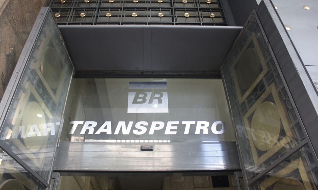 Oportunidade na Transpetro: concurso público oferece salários de até R$ 15 mil