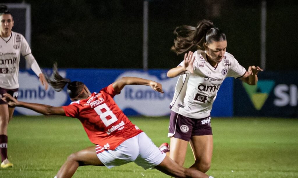 Quartas do Brasileirão Feminino recebem Ferroviária e Bahia