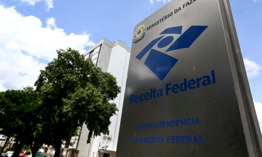 Reforma tributária: preenchimento de CBS e IBS em notas fiscais eletrônicas começa
