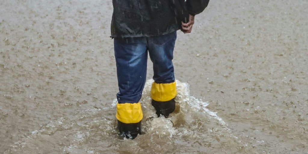 Rio Grande do Sul enfrenta alerta de novas tempestades até segunda-feira