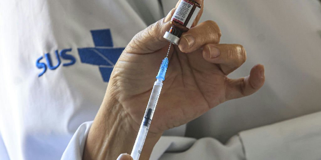 Anvisa libera vacina Menquadfi contra meningite para bebês a partir de 6 semanas