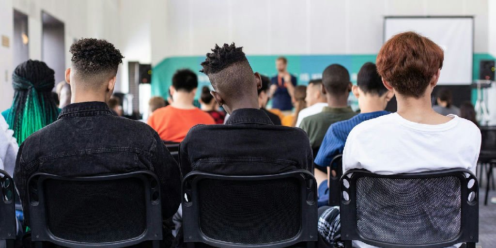 Feira de intercâmbio em São Paulo abre portas para estudos no exterior e bolsas esportivas