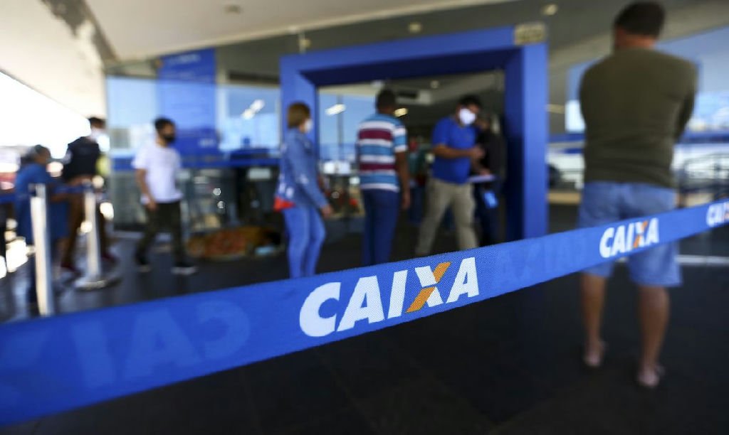 Nesta segunda (28), Bolsa Família paga parcela de setembro a beneficiários com NIS final 8