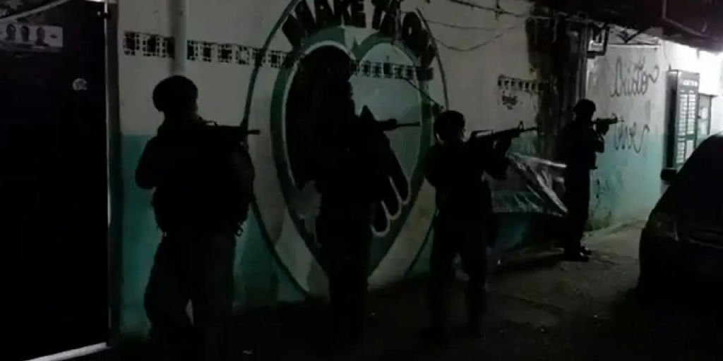 Operação policial no Complexo da Maré resulta em três mortes e apreensões no Rio