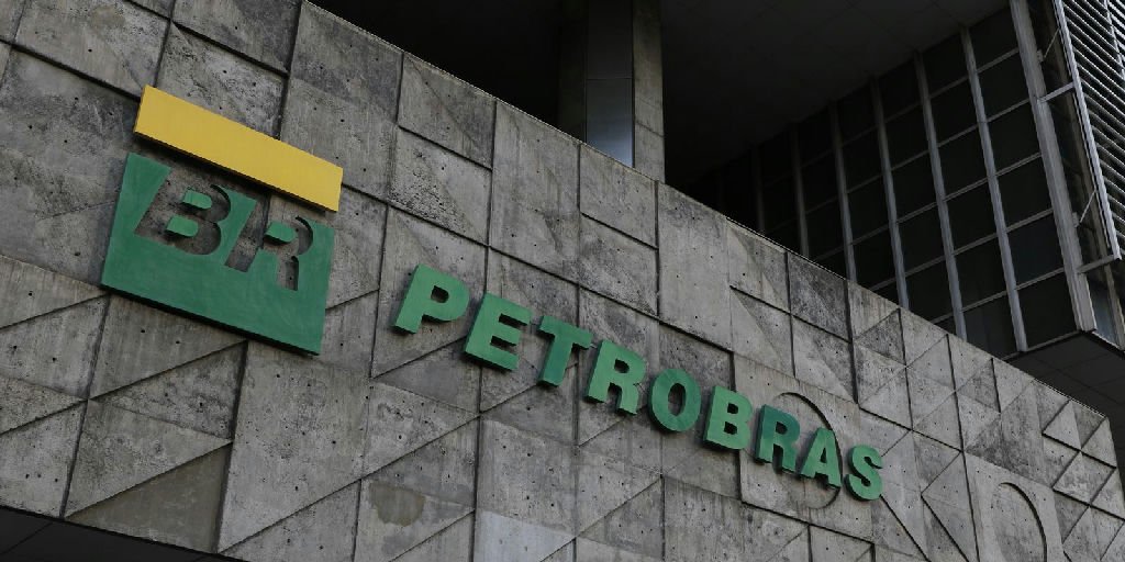 Petrobras lança Starnav Elektra, o primeiro navio com tripulação 100% feminina