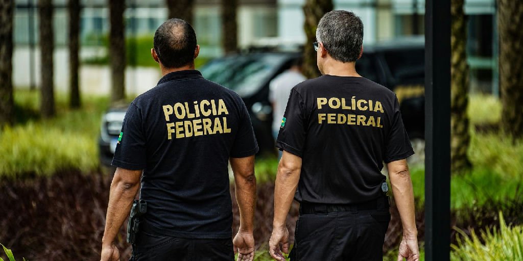 Polícia Federal atua contra apologia ao nazismo em operação no interior do Rio de Janeiro