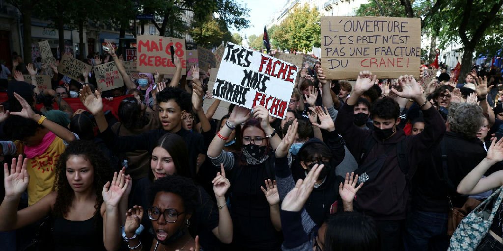 Alunos e professores protagonizam maior mobilização na França por educação