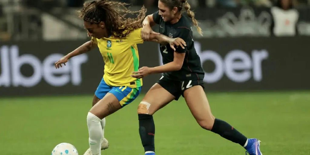 Brasil atrai 161 mil e bate recorde histórico de voluntários para Copa Feminina