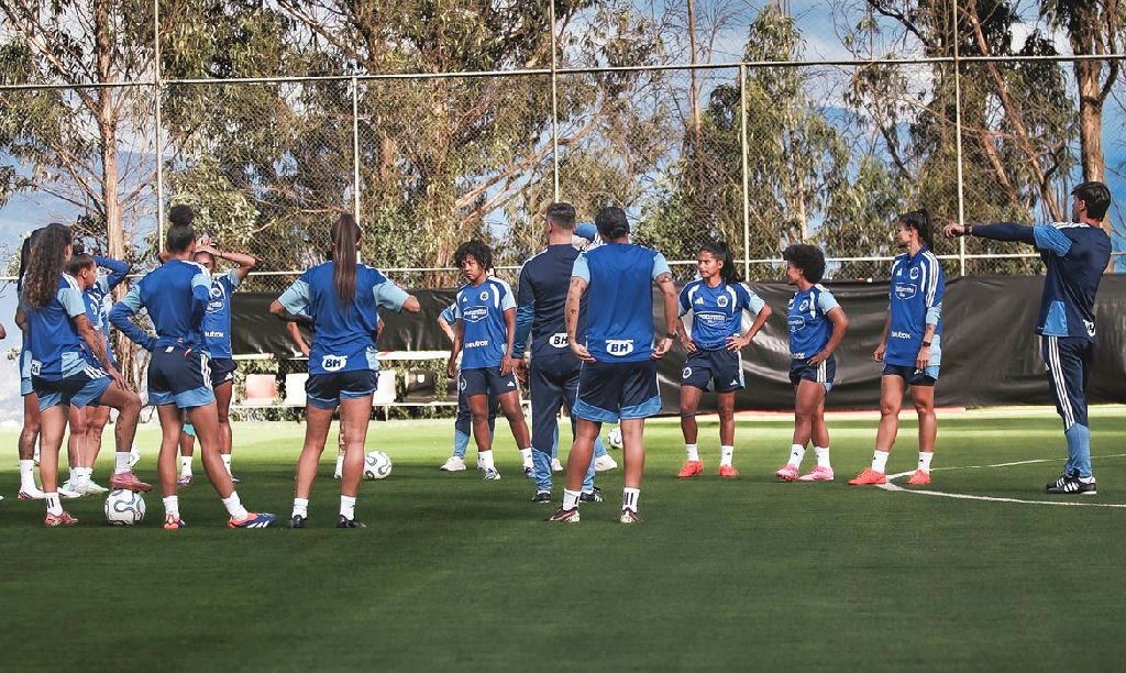 Cruzeiro supera altitude e vence ldu na estreia da libertadores feminina