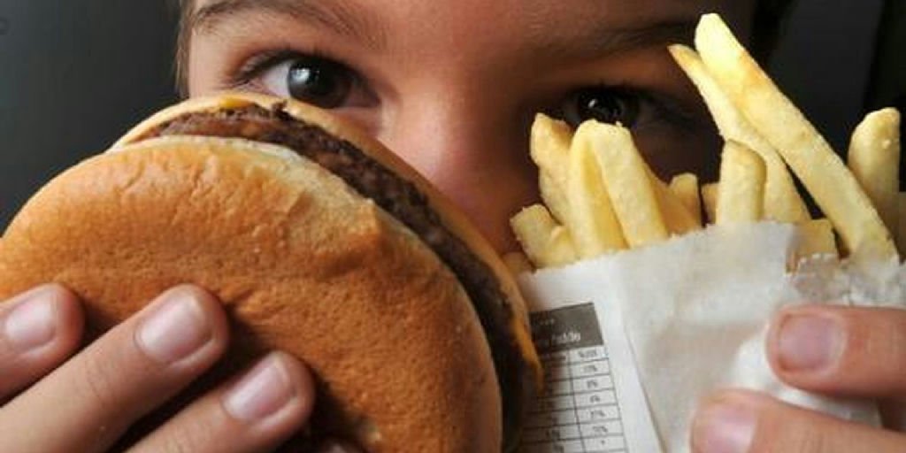 Obesidade infantil: OMS publica guia inédito para combater avanço da doença