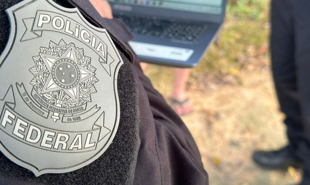 Polícia federal desarticula esquema de fraude em concurso público da UFRJ no rio