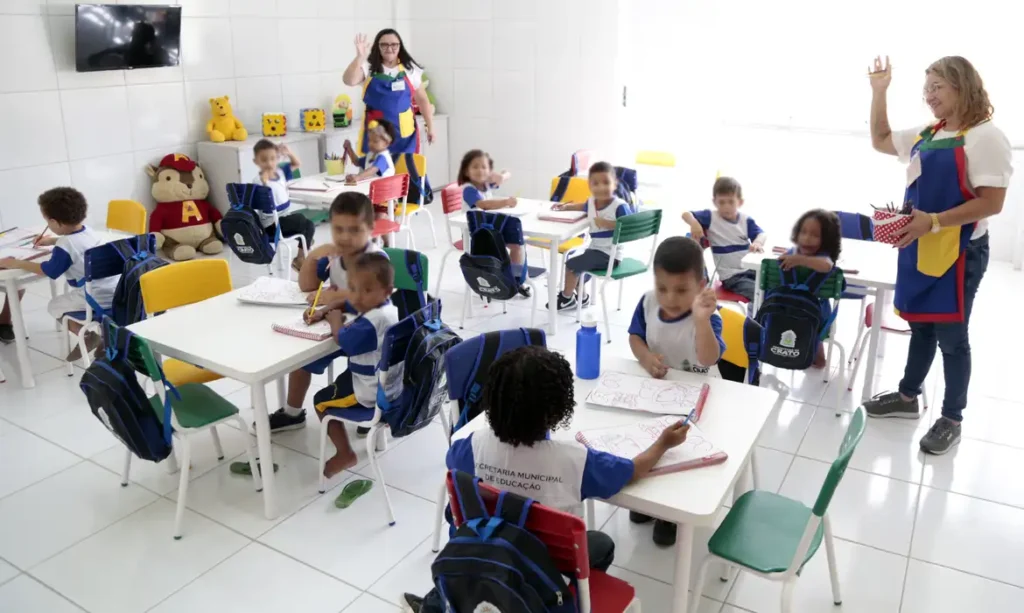 Recife abre creches no domingo de eleição para apoiar eleitores