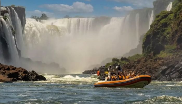 Acidente de barco nas Cataratas do Iguaçu mata turista holandês de 26 anos