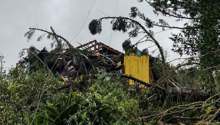 Alerta Vermelho no Sul do Brasil: Tempestades, Ventos Fortes e Granizo Ameaçam Região