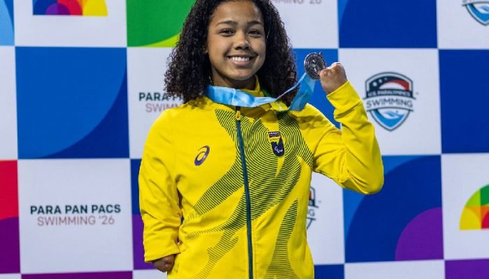 Alessandra Oliveira bate recorde mundial dos 100m peito no Parapan-pacífico nos EUA
