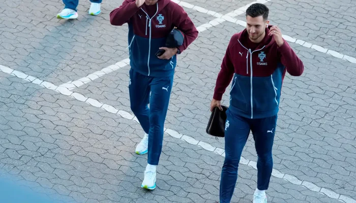 Atrito com Jorge Jesus faz Cristiano Ronaldo abandonar concentração da seleção portuguesa