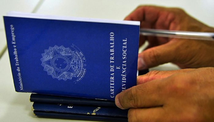Brasil registra abertura de 58,5 mil vagas formais em julho conforme dados do Caged