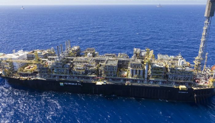 Campo de Búzios da Petrobras atinge novos picos na exportação de gás natural
