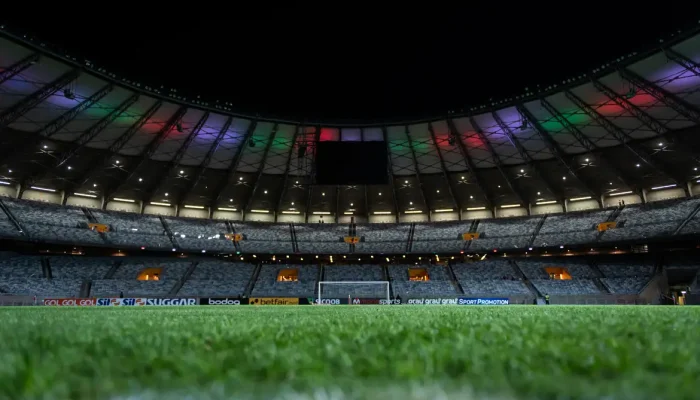 Cruzeiro e Flamengo empatam no Mineirão e deixam decisão das oitavas em aberto