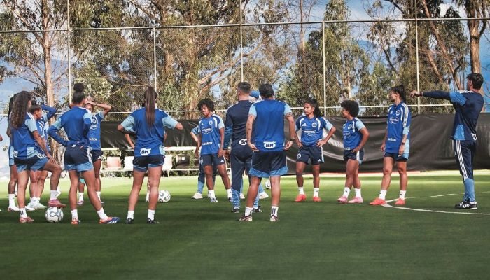 Cruzeiro supera altitude e vence ldu na estreia da libertadores feminina