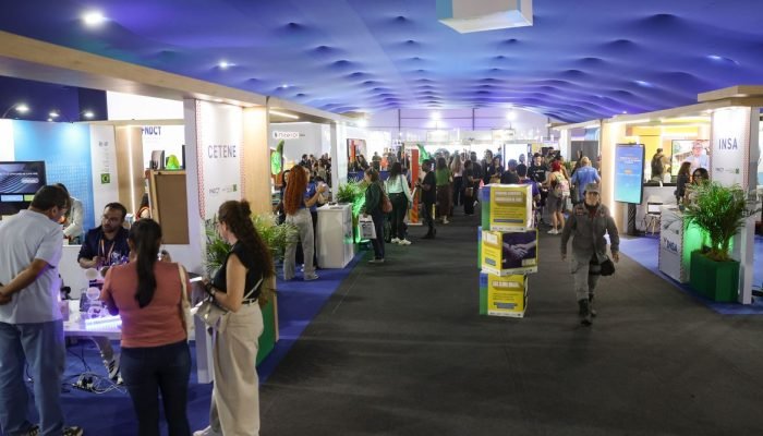 Expot&C: UFF em Niterói sedia a maior feira científica da América Latina