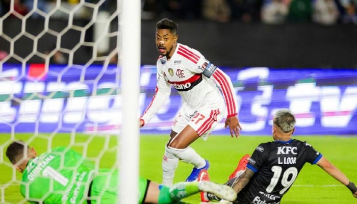 Flamengo busca vaga na Libertadores com transmissão especial da Rádio Nacional