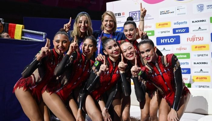 Ginástica rítmica brasileira faz história com dois ouros inéditos em Mundial na Alemanha