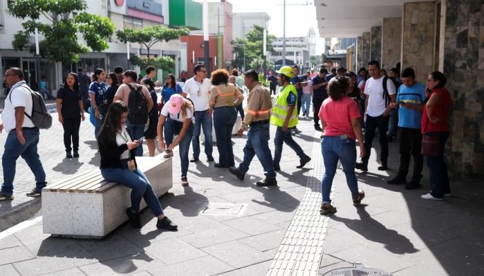 Terremoto de 7,4 sacode Puerto Madero, México, e mobiliza autoridades