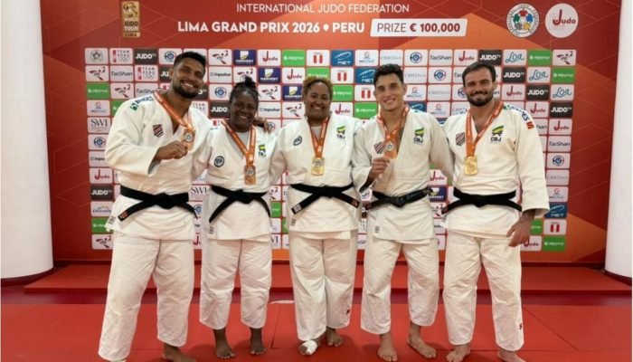 Judô brasileiro brilha no Peru e conquista título geral do Grand Prix Lima 2026 com 11 medalhas