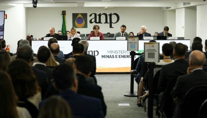 Leilão da ANP movimenta R$ 3 bilhões e impulsiona investimentos no setor de óleo e gás