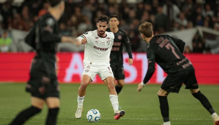 Martinelli ganha primeira chance na seleção brasileira sob o comando de Carlo Ancelotti