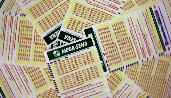 Mega-sena acumula e prêmio atinge R$ 102 milhões para o próximo sorteio
