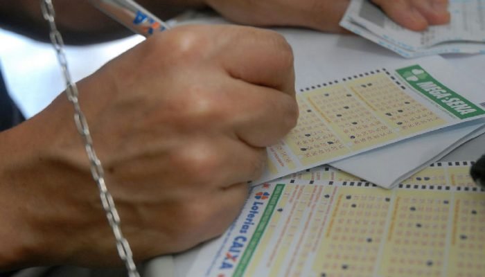 Mega-sena acumula e prêmio sobe para R$ 76 milhões