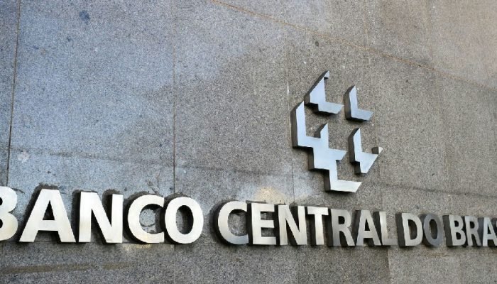 Mercado financeiro ajusta para baixo a expectativa de inflação no Brasil para 5% este ano