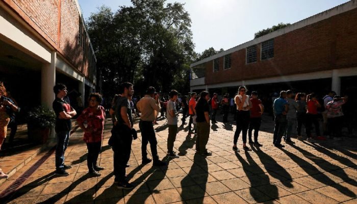 Milhões de paraguaios definem futuro municipal em eleições cruciais neste domingo