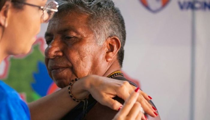 Operação Gota intensifica vacinação em aldeias indígenas da Amazônia Legal