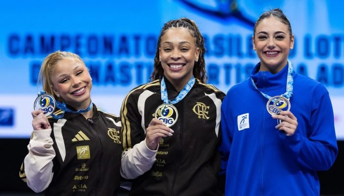 Ouro no Brasileiro de Ginástica para Lorrane Oliveira e Caio Souza