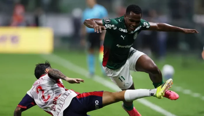 Palmeiras cede empate ao Cerro Porteño nos acréscimos e complica vida na Libertadores