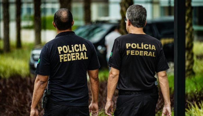 Polícia Federal atua contra apologia ao nazismo em operação no interior do Rio de Janeiro