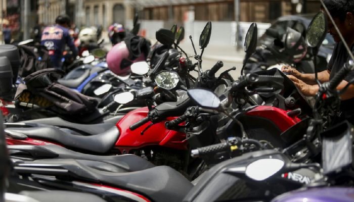 Programa Move Brasil garante crédito permanente para veículos novos de motoristas, taxistas e entregadores