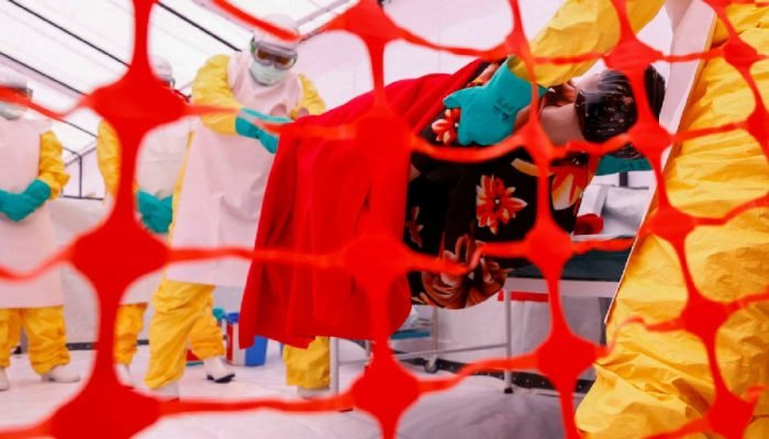 Quênia registra primeiro caso de ebola após morte de paciente vindo do Congo