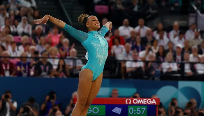 Rebeca Andrade retorna às competições internacionais após período de descanso